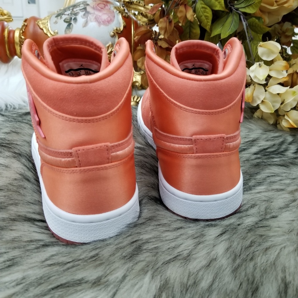 Air Jordan 1 Retro High SOH - Picture 6 of 8